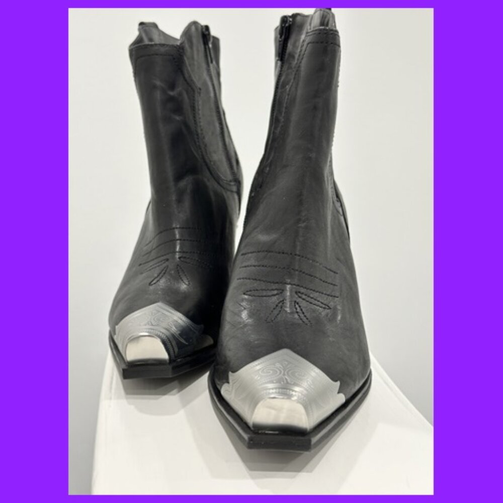 Gianni Bini ON TOUR Western Cowboy Metal Toe Booties (NEW) - Picture 4 of 8